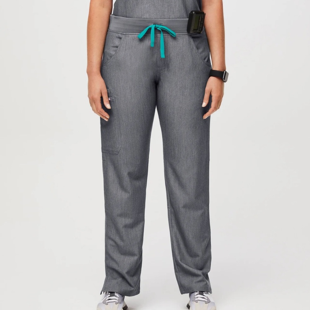 FIGS | Kade | graphite | drawstring | cargo | women’s | scrub | S/P | pants